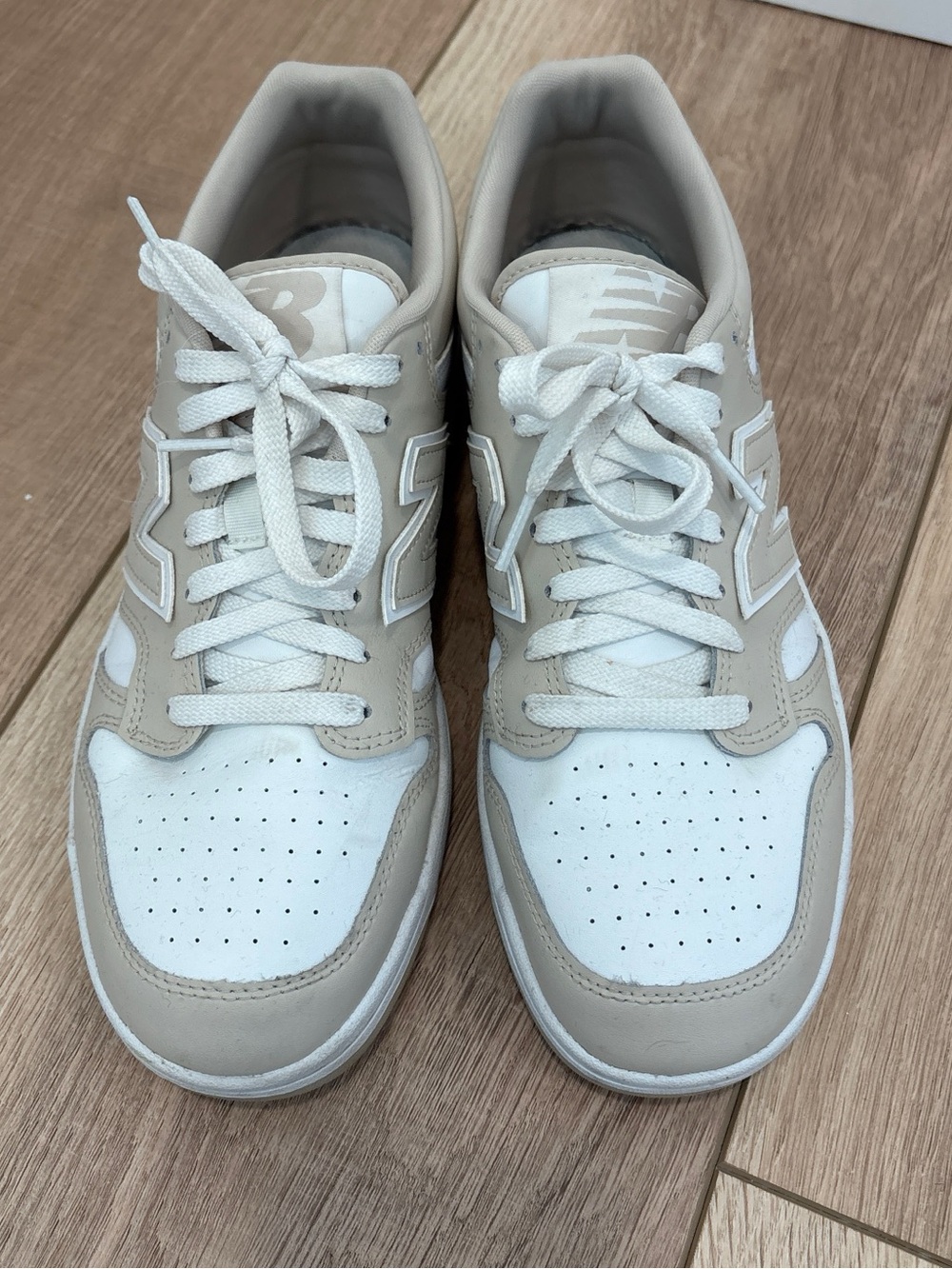New Balance BB480 Low Top Court Sneakers White Oatmeal 9.5 D BB480LBB